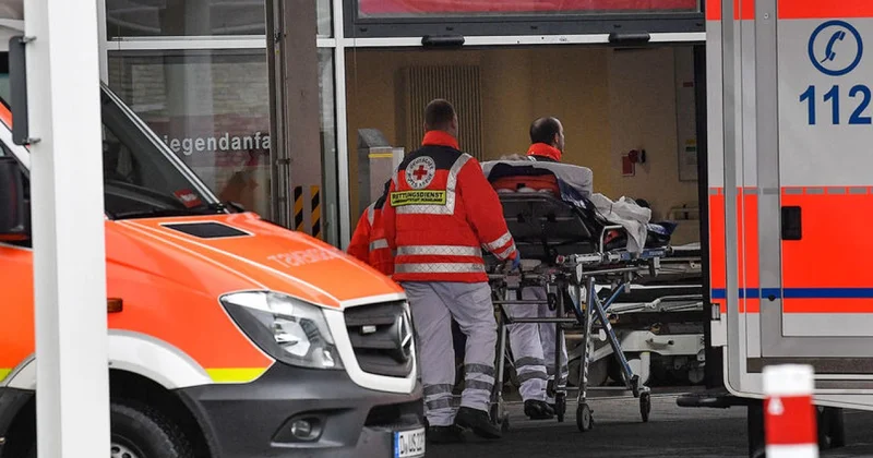 Almaniyada avtobus qəzası Xeyli sayda yaralı var