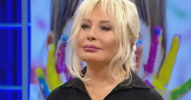 Məşhur müğənnidən üzücü xəbər: Əlvida, oğlum FOTO