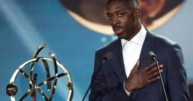 Dembele mövsümün ən yaxşı futbolçusu seçildi