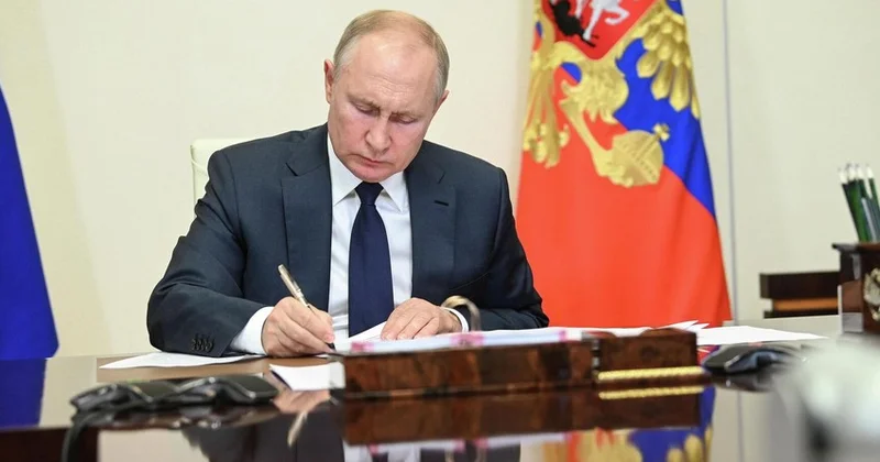 Putin təsdiqləyib: GEDİR