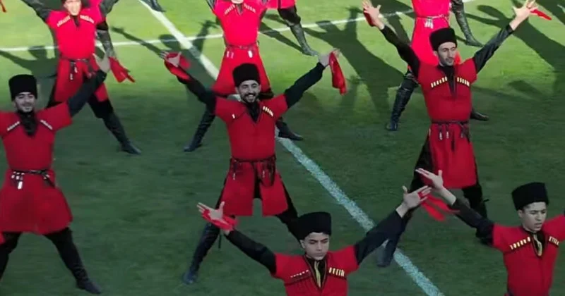 Təbrizdə Azərbaycan milli musiqisi VİDEO
