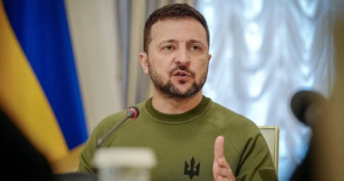 Zelenski: Ukrayna sabahdan Rusiya ilə atəşkəsə hazırdır