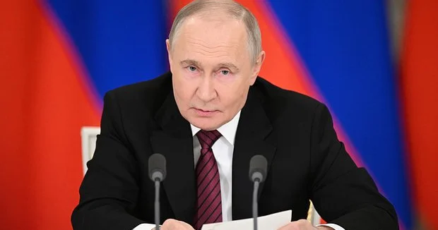 O, Putinin danışıqlar təklifini parlaq addım adlandırıb