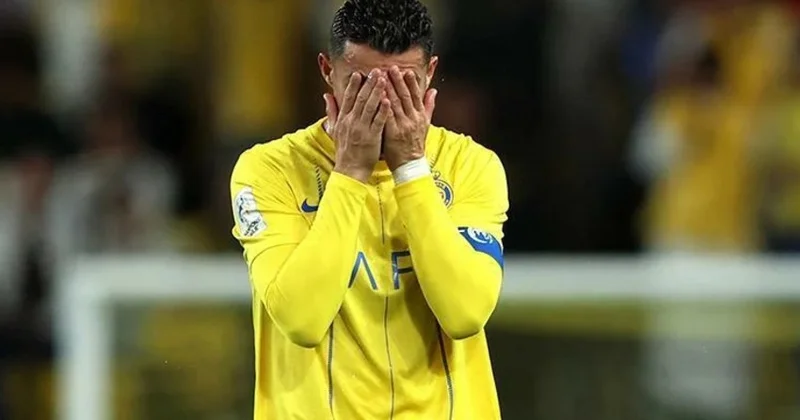 Ronaldu və klubu yeni müqavilə ilə bağlı danışıqları dayandırıblar