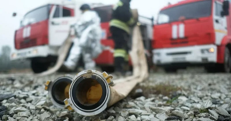 В Баку при тушении пожара в подсобном помещении обнаружено тело