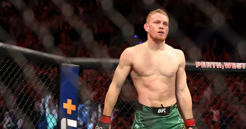 Австралиец Маддалена стал новым чемпионом UFC