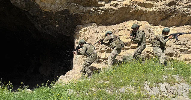 Türkiyə və Azərbaycan hərbçiləri Naxçıvanda təlimdə Fotolar