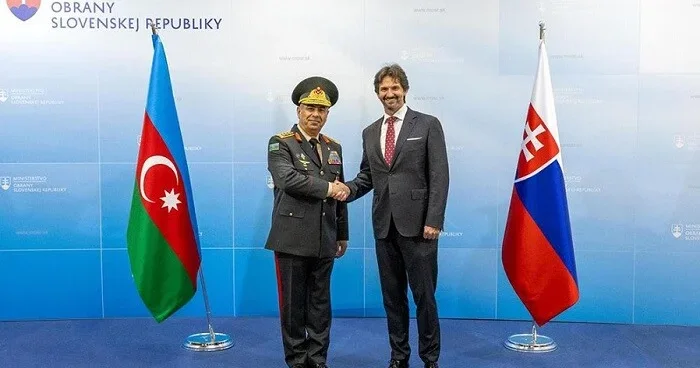 Zakir Həsənov bu AB ölkəsinə getdi