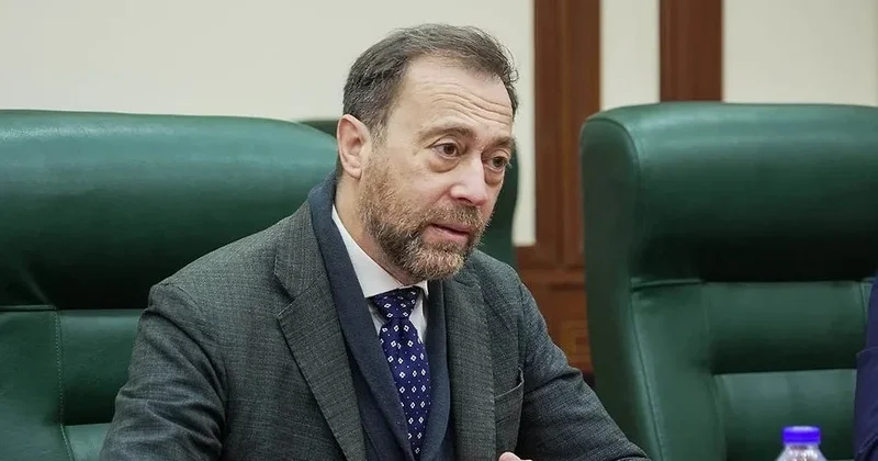 İtaliyanın Özbəkistandakı keçmiş səfiri ruslara qanunsuz viza verməkdə ittiham olunur