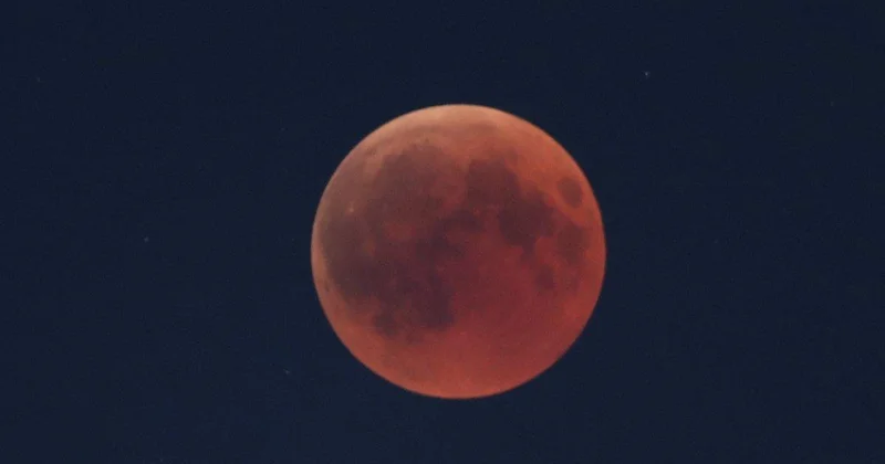 Dünyanın bir parçasıdır? Ayın yaranmasına dair nəzəriyyələr çıxılmaz vəziyyətdə