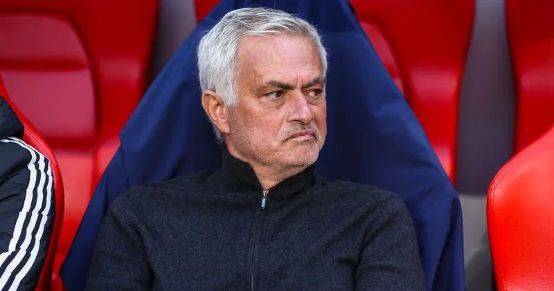 “Real Madrid”də böyük dəyişiklik siqnalı: Mourinyo iddiası gücləndi FOTO