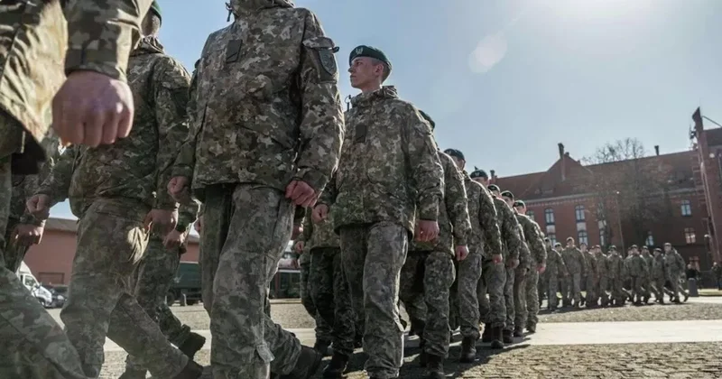 Литва выделит десятки специалистов для операции в Ормузском проливе