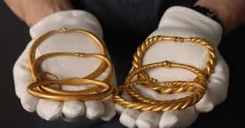 Viking qızılı: Misilsiz bir xəzinə kəşf edilib