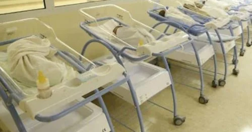Son 34 ildə Azərbaycanda doğulan uşaqların sayı 2 dəfə azalıb