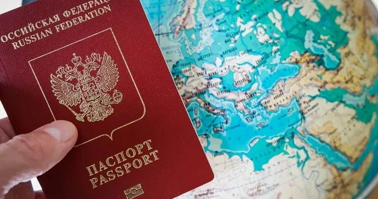 7 ölkə Rusiya pasportuna qadağa qoydu