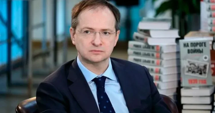Medinski Ukraynadakı münaqişəni iki qardaşın davası adlandırdı