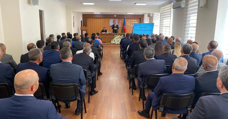 BŞİH Xəzər rayonunda bərk məişət tullantılarıyla əlaqədar müşavirə keçirib