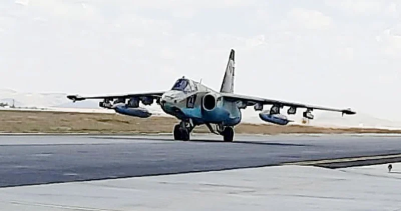 Боевые маневры военных пилотов Азербайджана видео