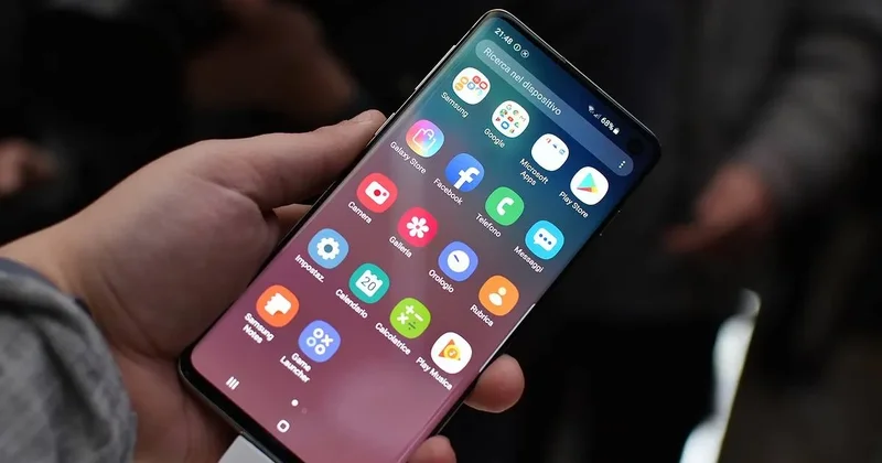 Google Android 16 nın yekun versiyasının anonsunu verib