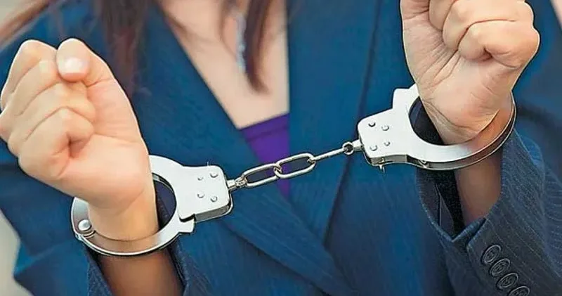 Üç ildə 15 dəfə ərə gedən qadın həbs edildi