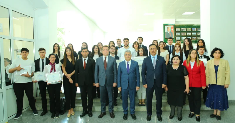 YAP Binəqədi rayon təşkilatı “Konstitusiya və Suverenlik İli” çərçivəsində gənclərlə tədbir keçirib