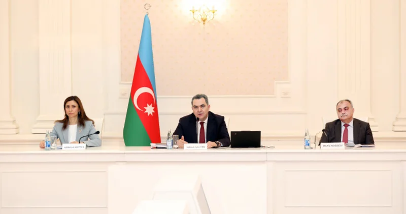 Ali Məhkəmənin yanında Elmi məsləhət şurasının növbəti iclası keçirilib
