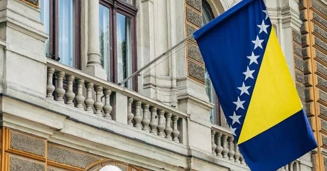 Bosniya və Herseqovina parlamentində İLAN TƏŞVİŞİ