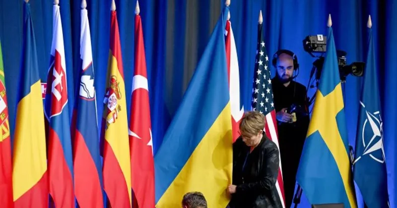 Bloomberg: В коммюнике саммита НАТО не будет обещания принять Украину