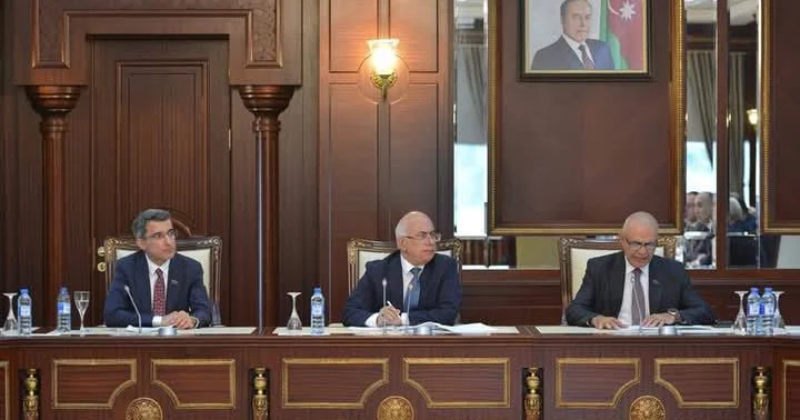 Milli Məclisin Elm və təhsil komitəsinin iclası keçirilib Nələr müzakirə olunub?