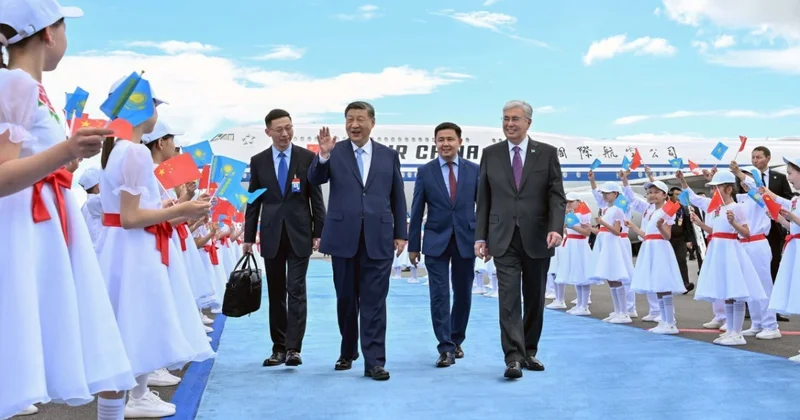 Си летит в Казахстан