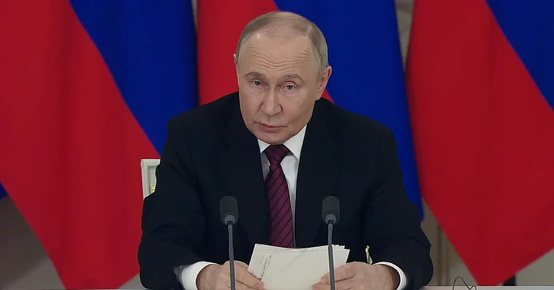 Путин призвал делать выводы из украинской операции Паутина