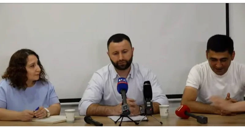 Армяне выбрали себе фантомного министра