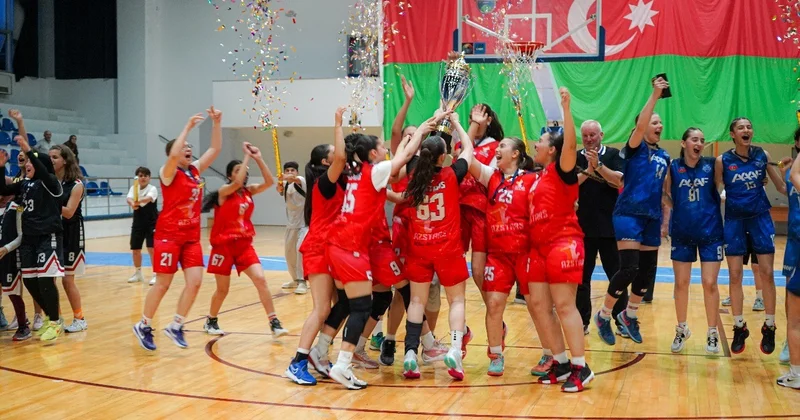 Azərbaycanın 3 liqasında qaliblər bəlli olub FOTO