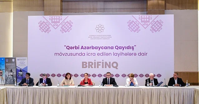 “Qərbi Azərbaycana qayıdış” mövzusunda brifinq keçirildi Fotolar