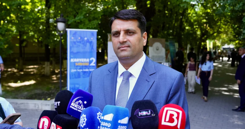 Naxçıvanda keçirilən karyera sərgisində 42 təşkilat tərəfindən 2 min vakant iş yeri təklif olunur