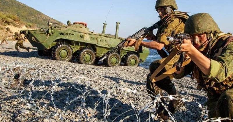 Россия откроет второй фронт, вторгнувшись в одну из стран НАТО? на вопросы отвечает Евгений Рощин