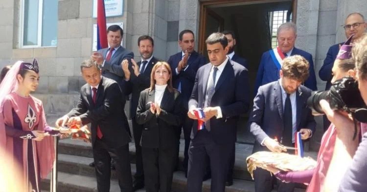 Fransa konsulluğu Rusiyanın planının pozulması deməkdir