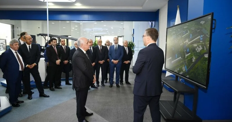 Əli Əsədov Daşkənddə “TEXNOPARK” MMC nin fəaliyyəti ilə tanış olub