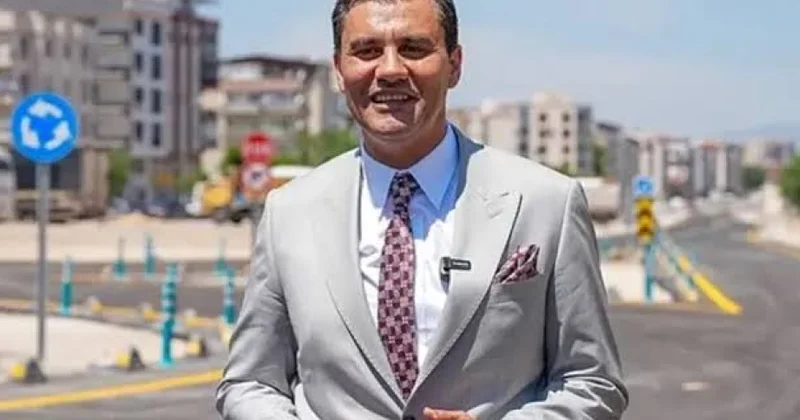 Türkiyədə Böyükşəhər Bələdiyyə sədrinin ölümü ilə bağlı iki nəfər saxlanılıb