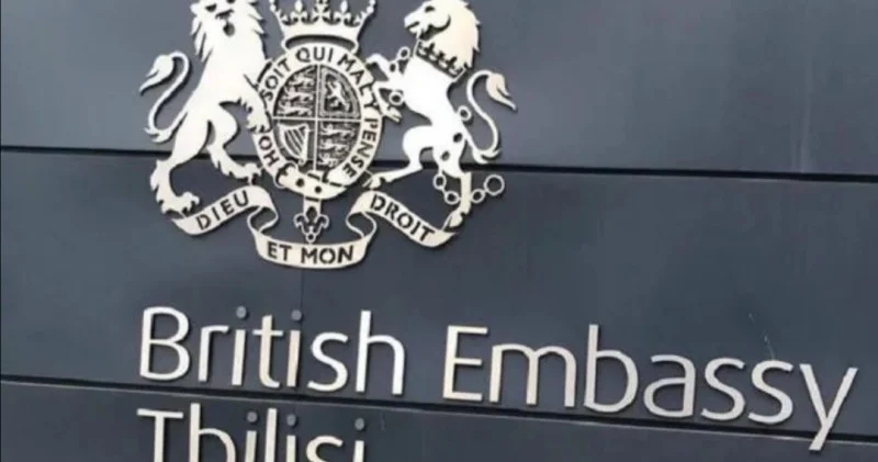 Britaniyanın Gürcüstandakı səfirliyi qrant layihələri ləğv etdi