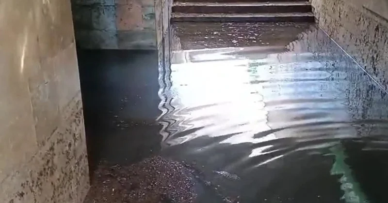 Tovuzda yağışdan sonra keçidlərə su doldu Video