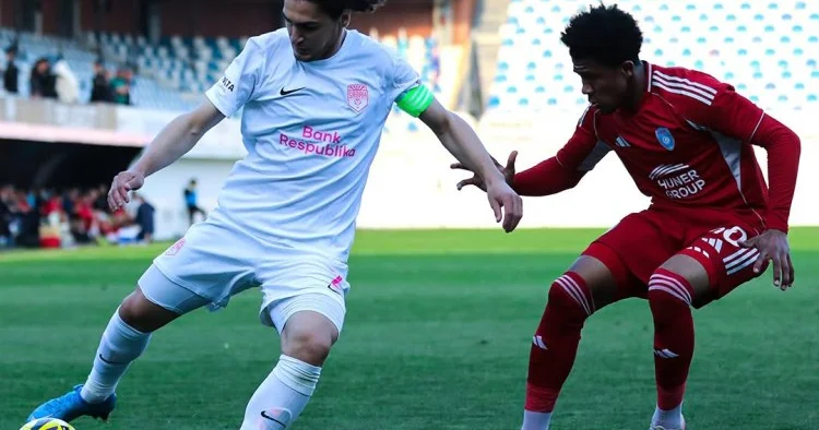 Sabah dan ayrılan müdafiəçi Zirə də FOTO