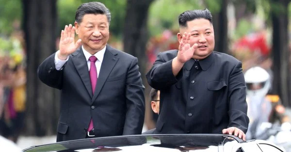 Si Cinpinin Şimali Koreyaya səfərinin əsl səbəbi AÇIQLANDI