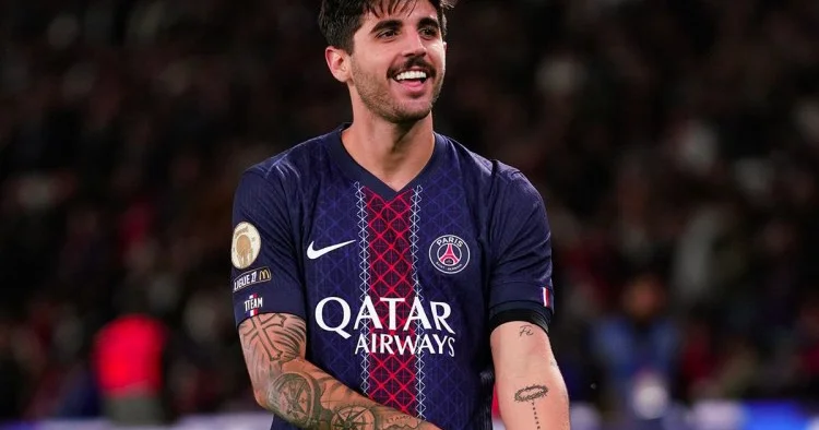 PSJ nin müdafiəçisi Qalatasaray ın hədəfində