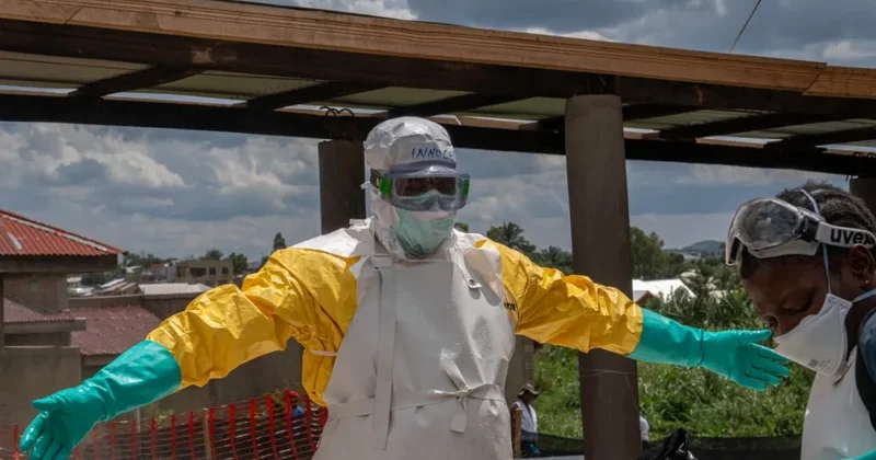 Ebola ya yoluxanların sayı 676 ya çatdı