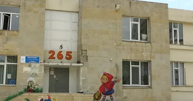 Скандал в бакинском детском саду: родителей заставляли скидываться на день рождения заведующей?