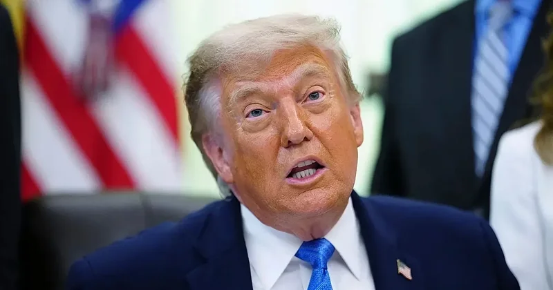 Трамп пообещал снять блокаду с Ирана сразу после подписания сделки