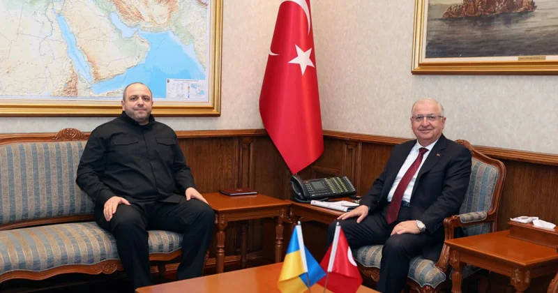 Türkiyə və Ukrayna arasında regional müdafiə və təhlükəsizlik məsələləri ətrafında fikir mübadiləsi aparılıb