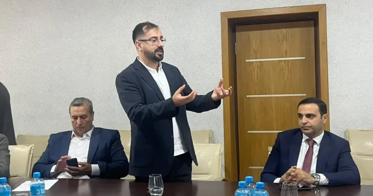 “Dövlət lazım gəldikdə sosial şəbəkə profilini onsuz da müəyyən edə bilir” Fərid Pərdəşünas