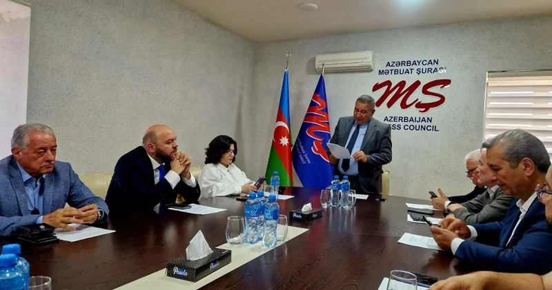 Состоялось заседание правления Совета прессы Азербайджана (ФОТО)